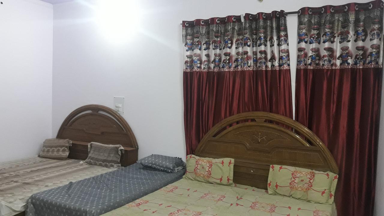Rajdhani guest house Faridabad Extérieur photo