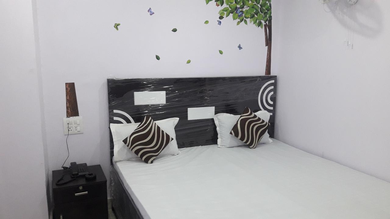 Rajdhani guest house Faridabad Extérieur photo