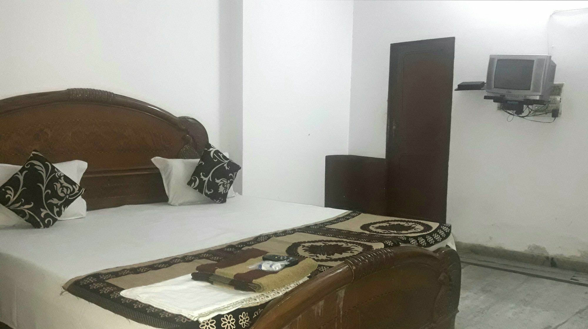 Rajdhani guest house Faridabad Extérieur photo